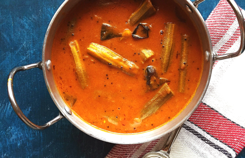 Spicy Tamil Nadu Kara Kulambu Recipe with Jeevana Kulumbu Chilli Powder